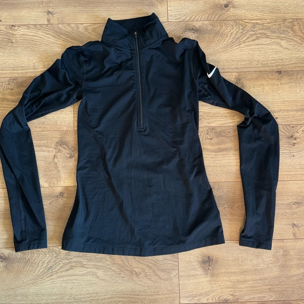 Women’s Nike running 3/4 zip up size small